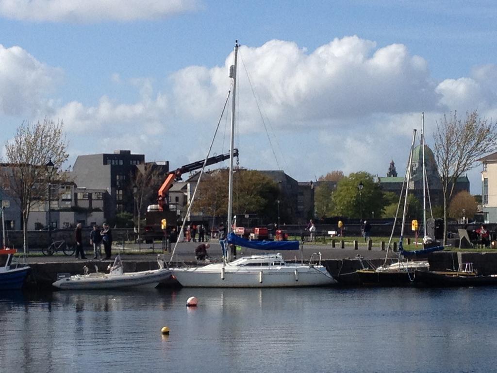 Galway City Self Catering - Salthill Экстерьер фото